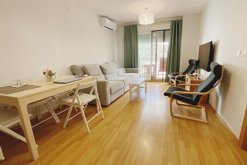 Balcon Hacia La Montana Apartment เกวคาร์-เซียร์รา ภายนอก รูปภาพ
